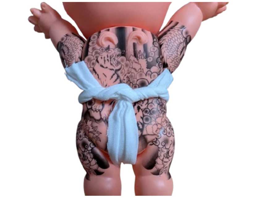 Yakuza tattoo - irezumi - on a Kewpie doll.